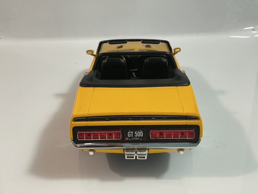 1/18 ERTL 1959 SHELBY GT-500 YELLOW ON BLACK  - Photo 5