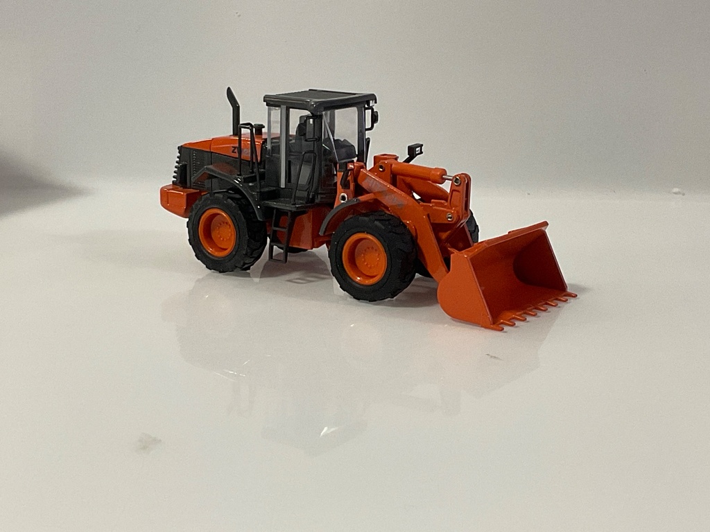 1/50 HITACHI ZW 220  WHEEL LOADER  - Photo 3