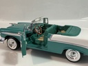 1/18 ROAD SIGNATURE 1956 CHEVROLET BEL AIR BLUE ON WHITE - Photo 3