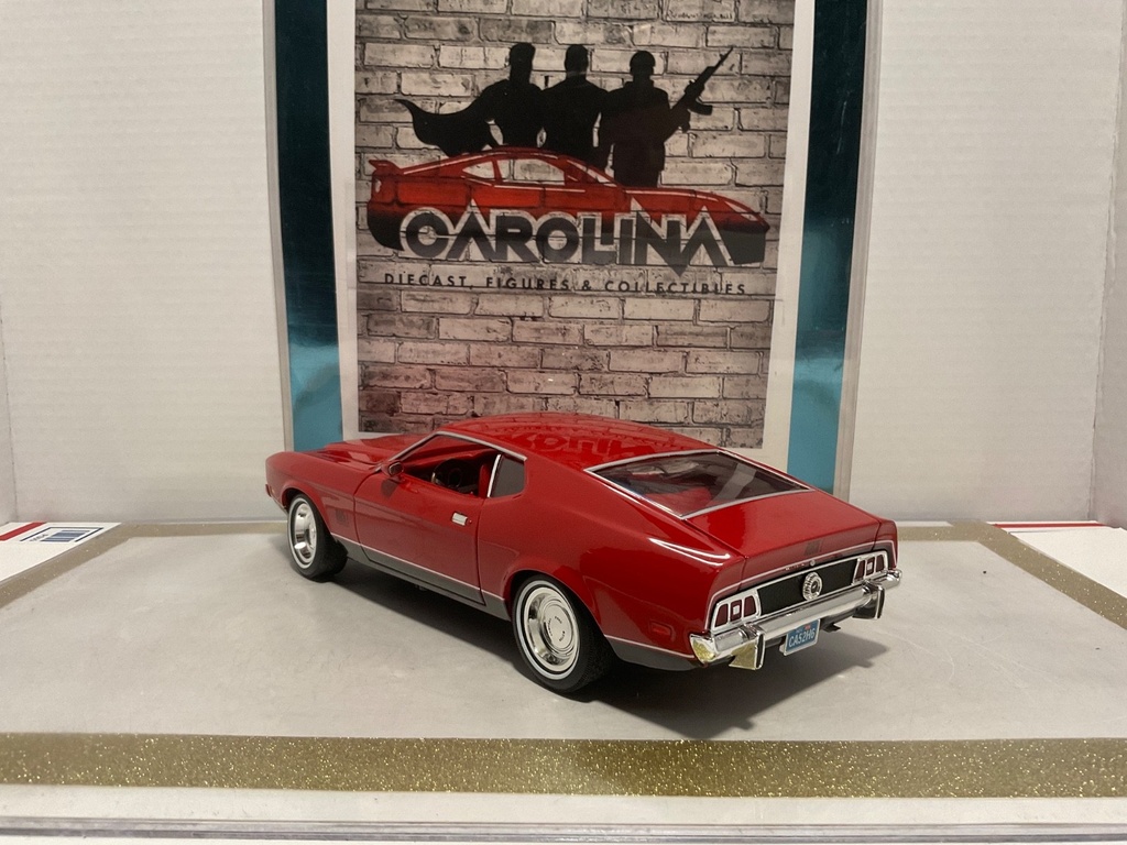 1/18: ERTL JOYRIDE 1973 FORD MUSTANG MACH 1 RED ON RED JAME, BOND 007 image