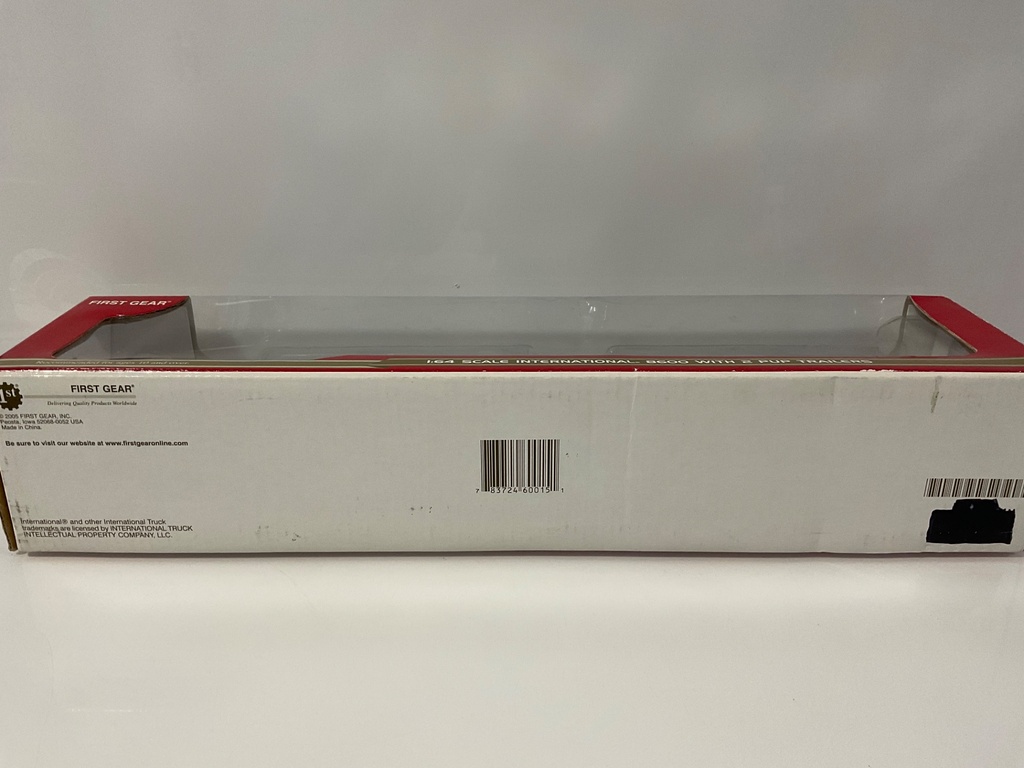 1/64 FIRST GEAR INTERNATIONAL 8600 WITH 2 PUP TRAILER SYSCO  - Photo 2