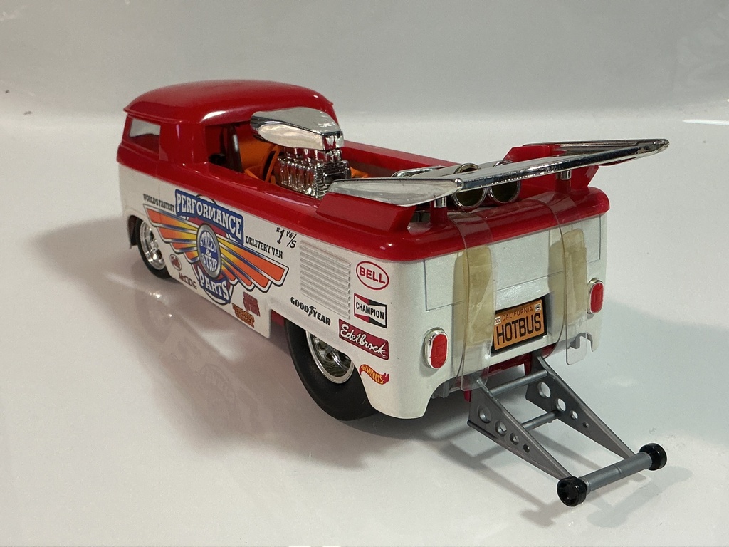 1/18 HOTWHEELS 1985 MATTEL CUSTOMIZED VW DRAG BUS RED / WHITE  - Photo 3
