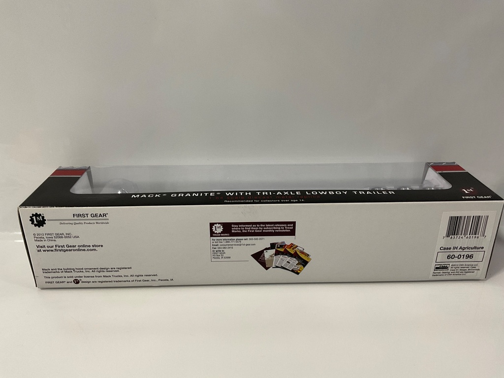 1/64 FIRST GEAR MACK GRANITE WITH TRI AXLE LOWBOY TRAILER  CASE IH AGRICULTURE  - Photo 2
