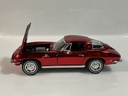1/18 ERTL 1963 CHEVROLET CORVETTE METALLIC SHINY RED ON BLACK - Photo 3