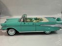 1/18 ROAD SIGNATURE ‘57 CHEVROLET BEL AIR TEAL ON WHITE - Photo 3