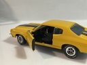 1/18 ERTL 1970 CHEVROLET CHEVELLE YELLOW ON BLACK - Photo 4