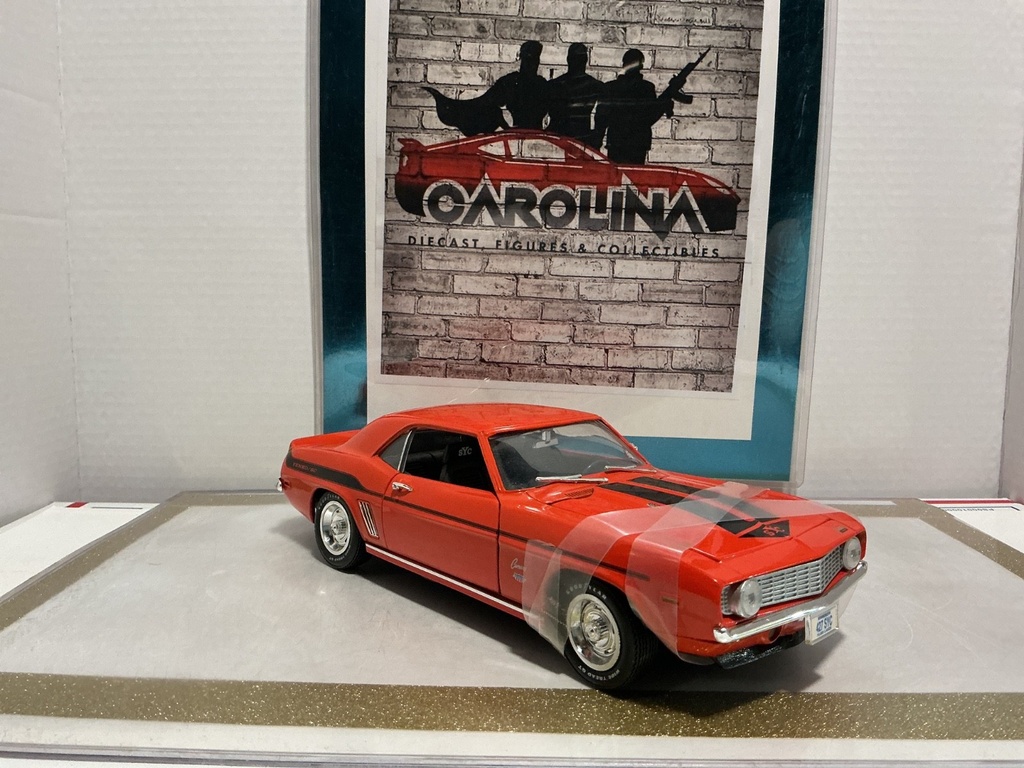 1/18: ERTL 1969 CAMARO YENKO SC CHEVROLET ORANGE ON BLACK 427 image