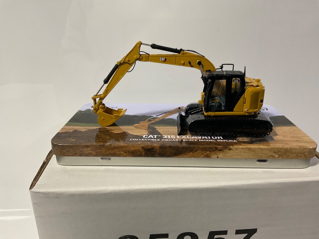 1/50 DCM CAT 315 EXCAVATOR 85957 - Photo 4