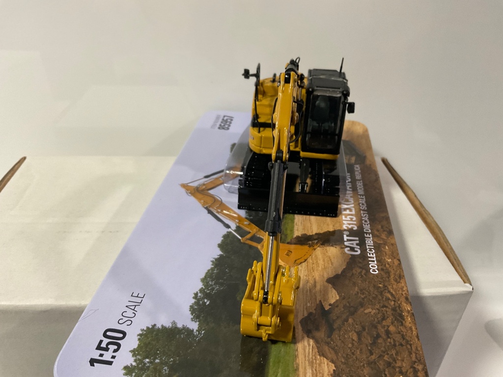 1/50 DCM CAT 315 EXCAVATOR 85957 - Photo 5