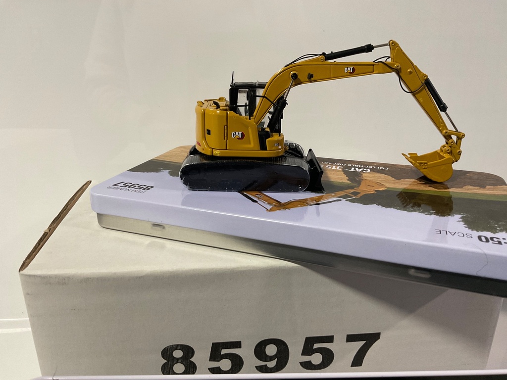 1/50 DCM CAT 315 EXCAVATOR 85957 - Photo 6