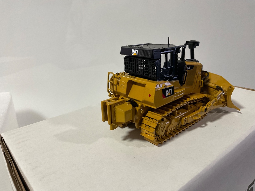 1/50 DCM CAT D7E TRACK TYPE TRACTOR PIPELINE CONFIGURATION 85555 - Photo 7