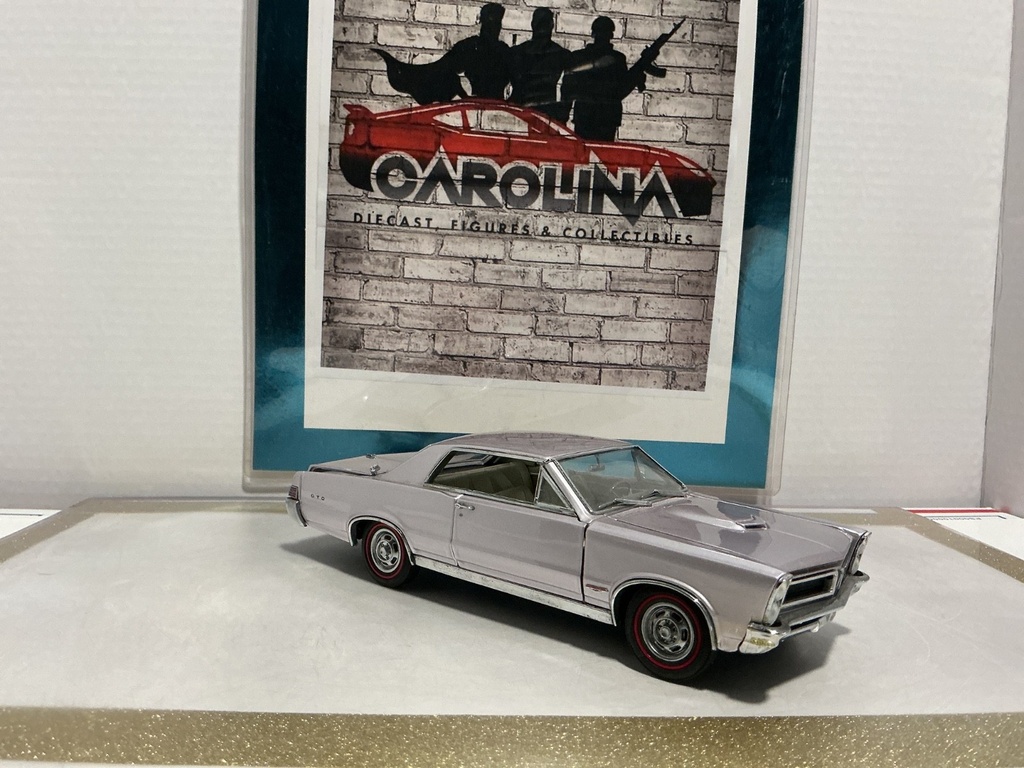 1/24: DANBURY MINT 1965 PONTIAC GTO SILVER image