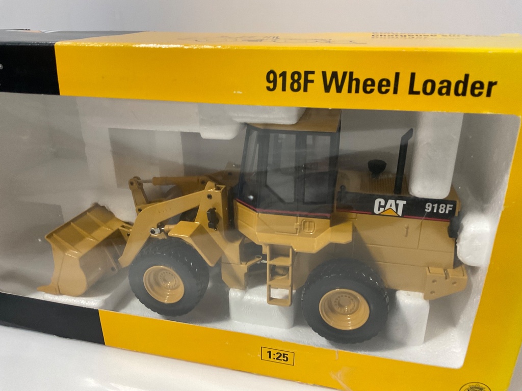 1/25 JOAL CATERPILLAR 918F WHEEL LOADER  - Photo 4
