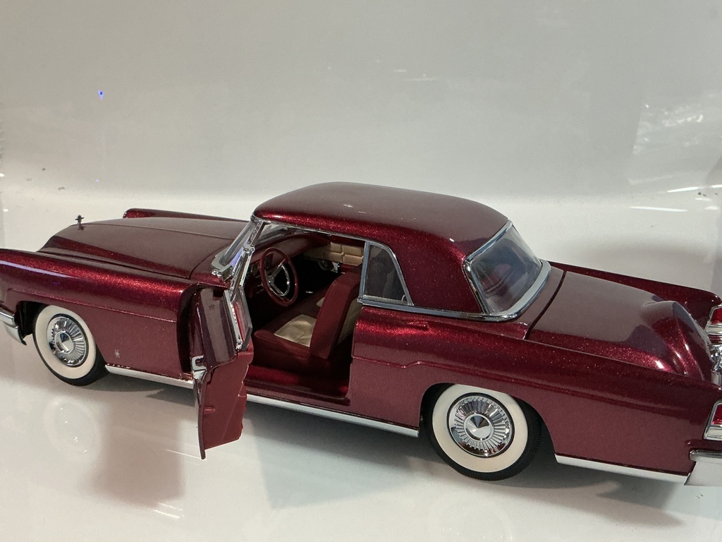 1/18 SIGNATURE SERIES 1956 CONTINENTAL MARK II - Photo 3