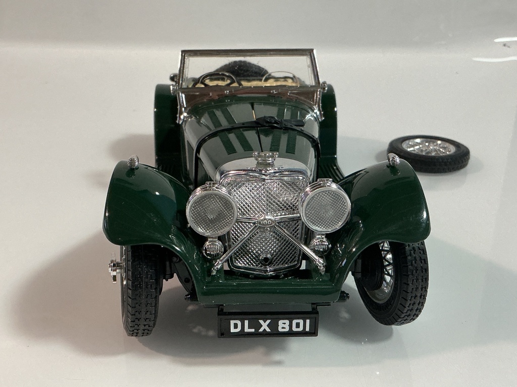 1/18 BURAGO JAGUAR SS 100 1937 GREEN ON CREAM  - Photo 6