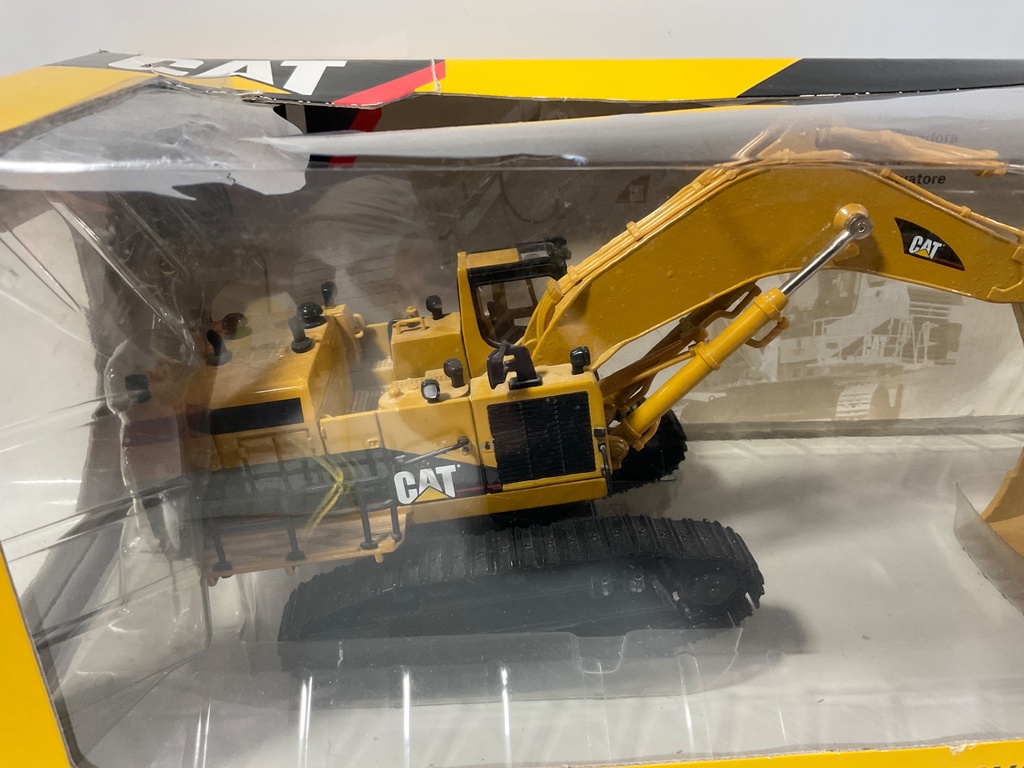 1/50 NORSCOT CAT 5110B HYDRAULIC EXCAVATOR PLASTIC BROKEN - Photo 2