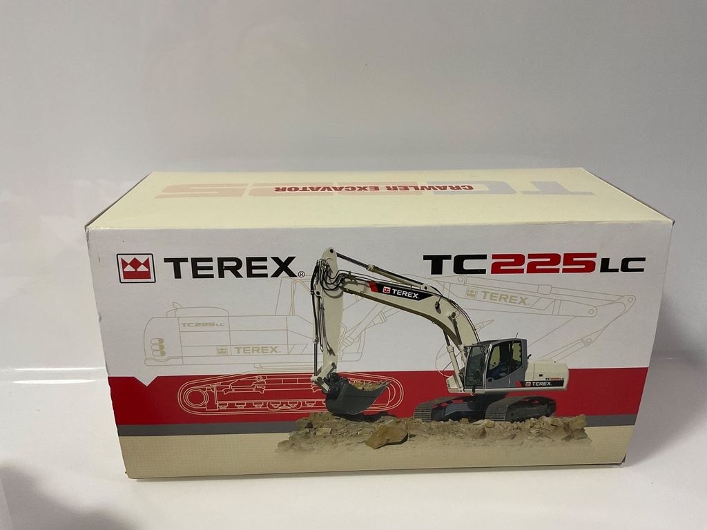 1/50 TEREX TC 225 LC EXCAVATOR  - Photo 2