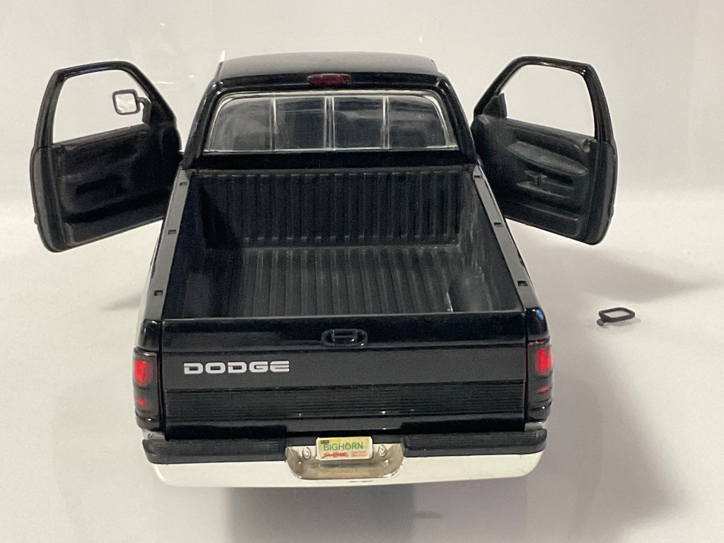 1/18 ERTL DODGE RAM BLACK ON GRAY BROKEN MIRROR - Photo 3
