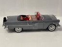 1/18 ERTL 1955 CHEVROLET BEL AIR SILVER ON RED/CREAM MISSING DOOR HANDLE - Photo 4