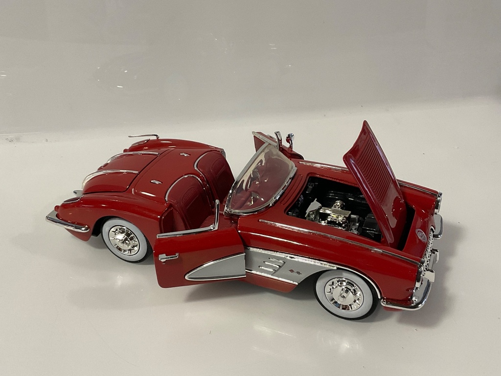 1/18 MOTOR MAX 1958 CORVETTE RED ON RED - Photo 5