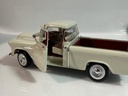 1/18 ERTL 1956 CHEVROLET PICKUP WHITE ON RED - Photo 3