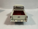 1/18 ERTL 1956 CHEVROLET PICKUP WHITE ON RED - Photo 4