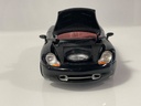 1/18 MAISTO PORSCHE BOXSTER BLACK ON RED - Photo 5