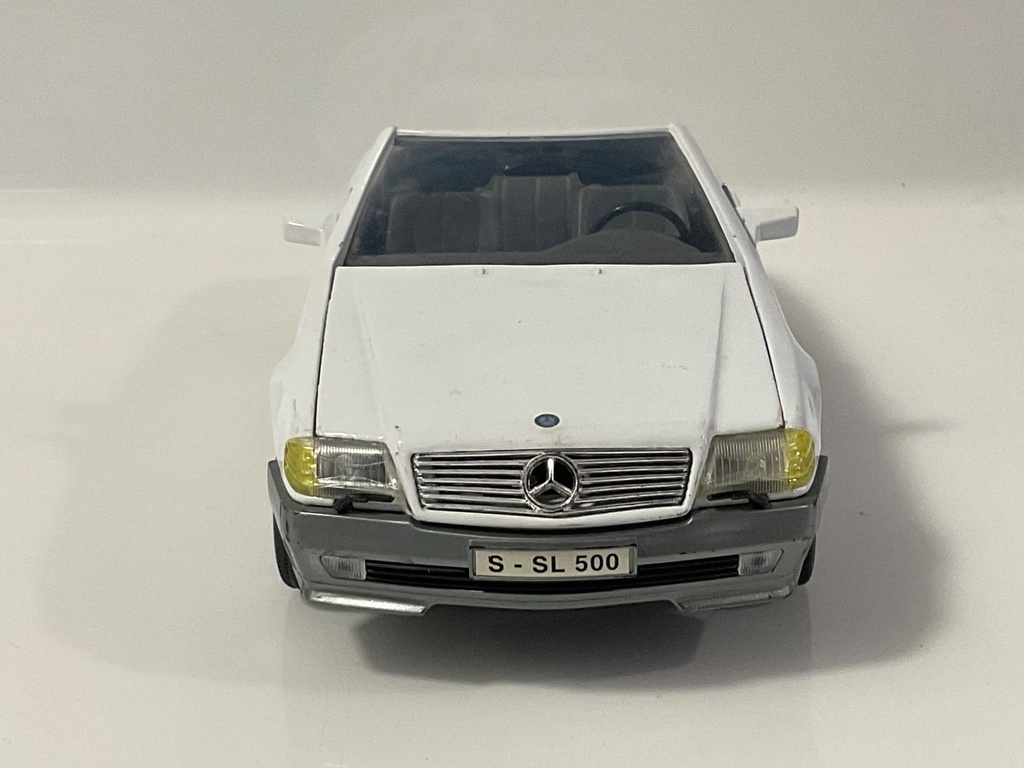 1/18 ROAD TOUGH MERCEDES-BENZ 500 SL WHITE ON GRAY - Photo 5