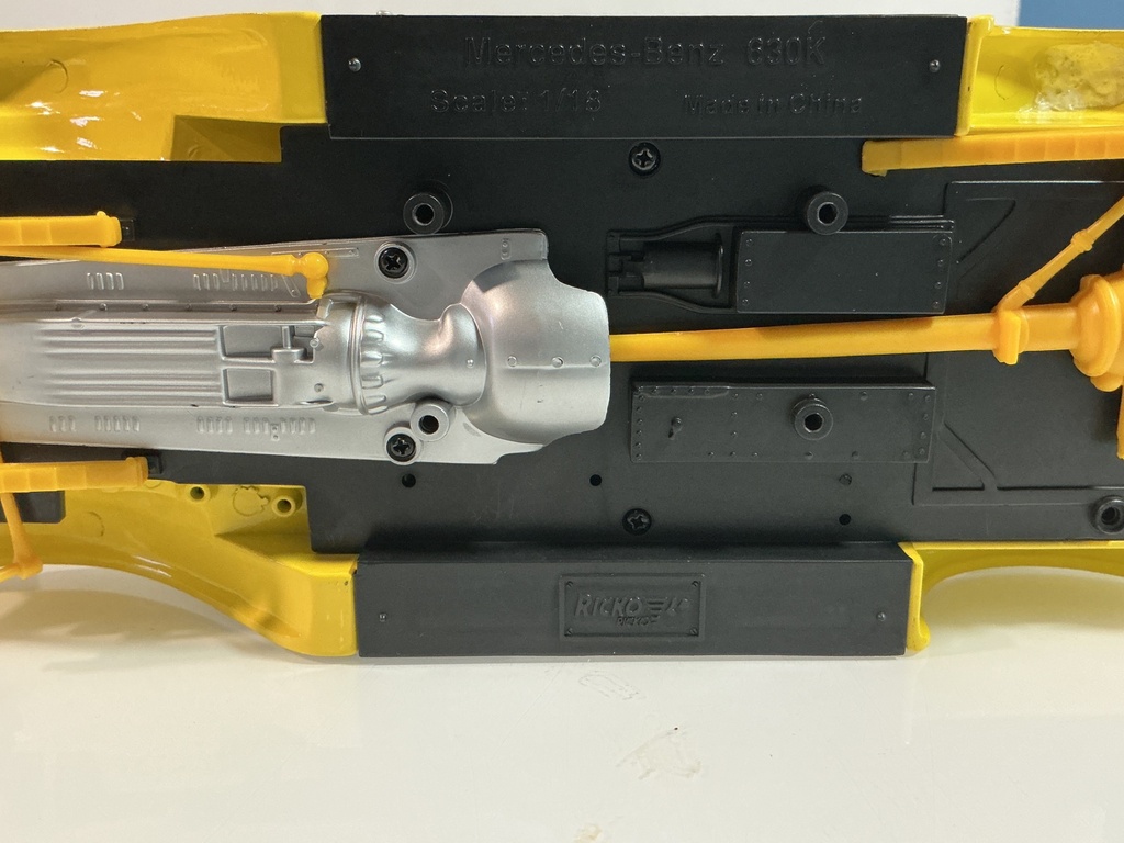 1/18 RICKO MERCEDES BENZ 630K [PARTS CAR] YELLOW ON BLACK - Photo 6