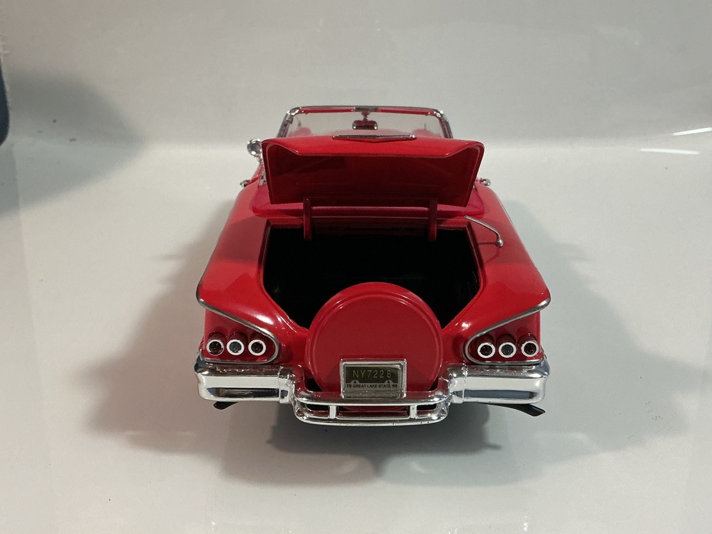 1/18 MOTORMAX 1958 CHEVROLET IMPALA RED ON RED - Photo 4