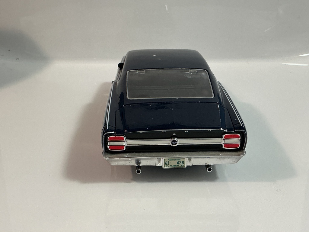 1/18 MAISTO 1969 FORD TORINO TALLADEGA BLUE ON BLACK  - Photo 5