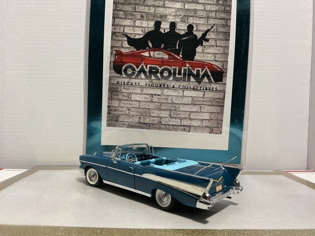 1/24: DANBURY MINT 1957 CHEVROLET BEL AIR *MISSING DOOR HANDLE* image