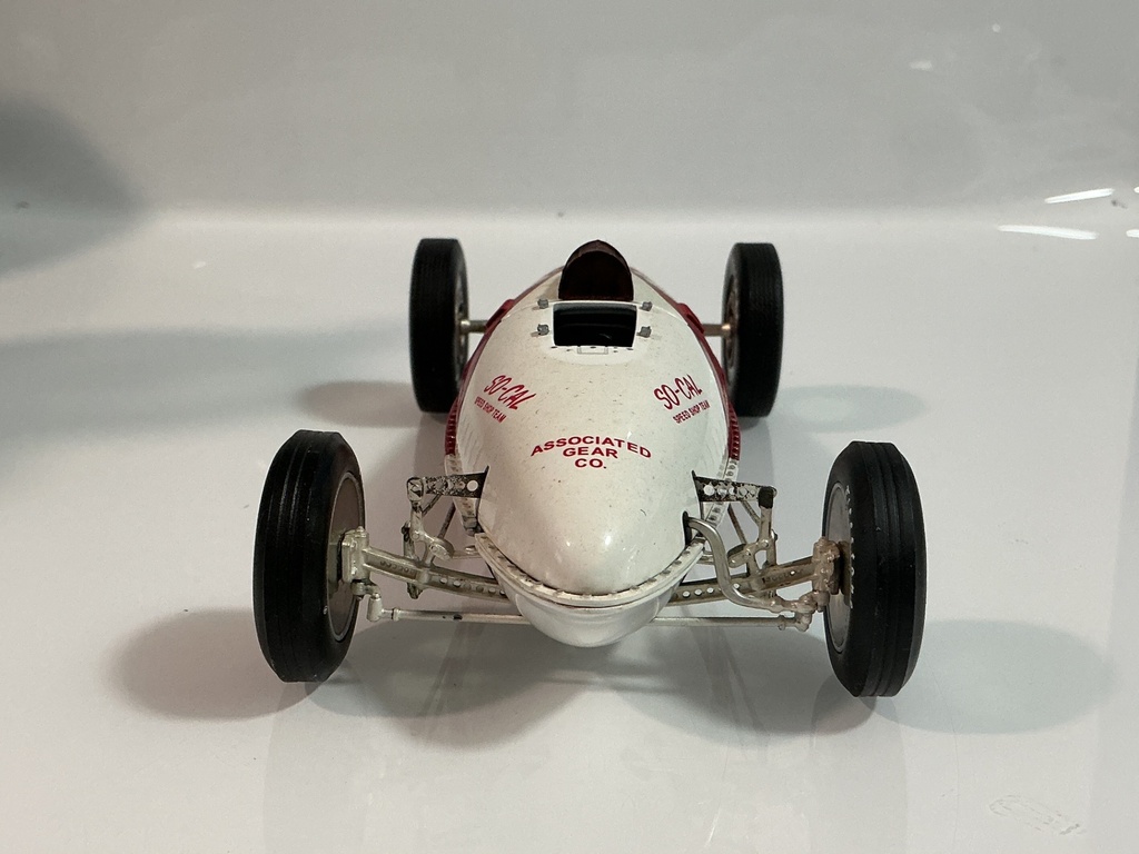 1/18 PRECISION MINIATURES 1952 SO CAL SPEED SHOP BELLY TANK LAKESTER RED / WHITE ON BLACK - Photo 2