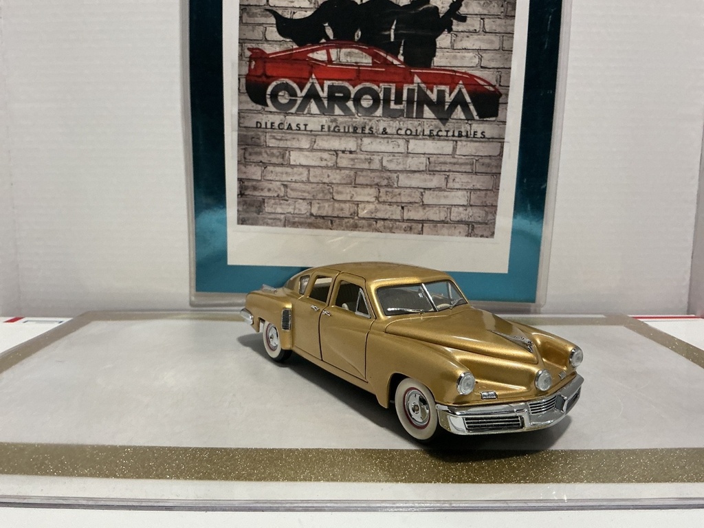 1/24: FRANKLIN MINT TUCKER * NO MIRROR* image