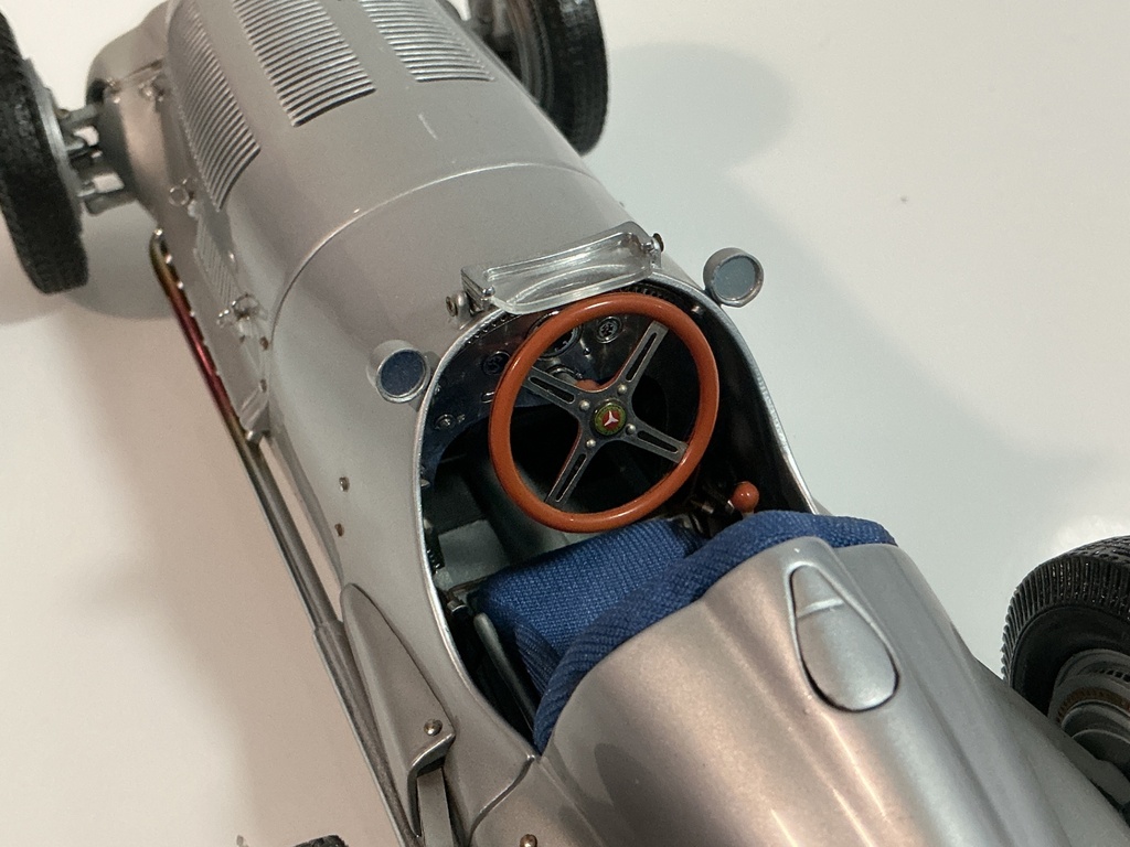 1/18 CMC W125 1937 SILVERON BLUE - Photo 6