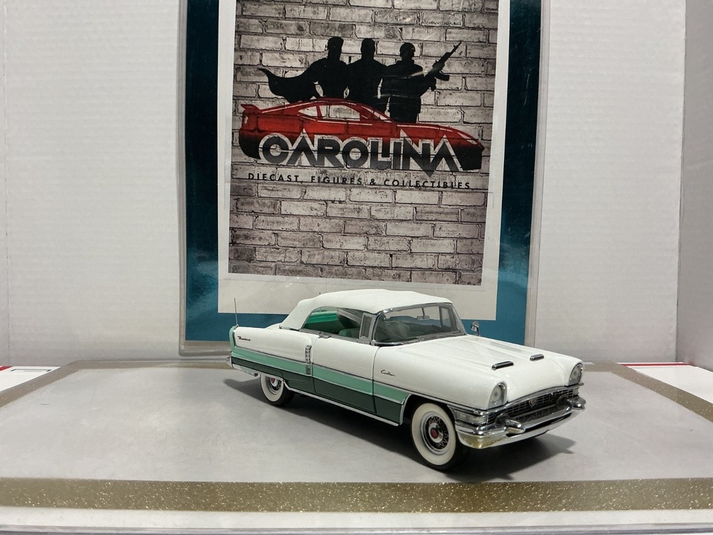 1/24: FRANKLIN MINT 1955 PACKARD CARRIBEAN image