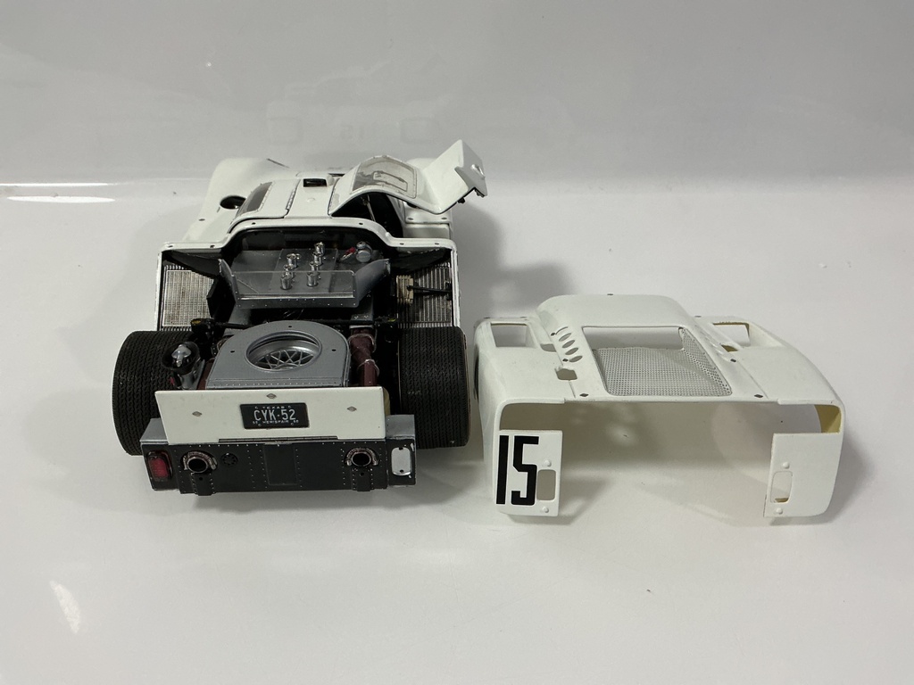 1/18 EXOTO 1967 JIM HALL CHAPARRAL 2F #15 NO SPOILER  - Photo 4