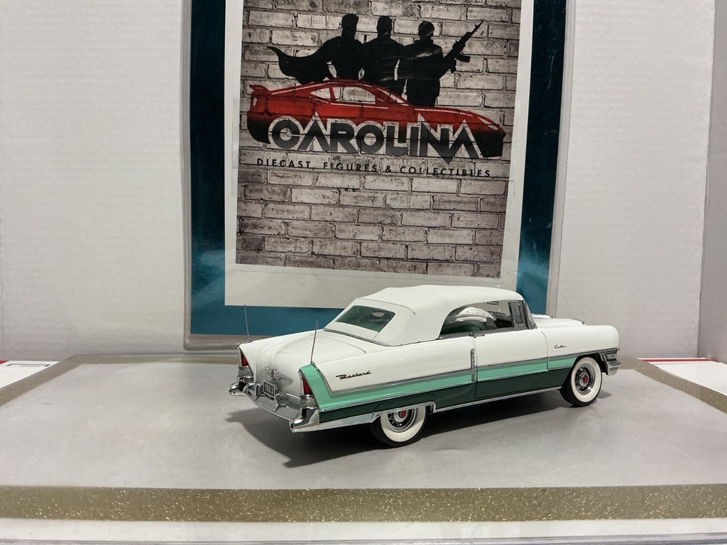 1/24: FRANKLIN MINT 1955 PACKARD CARRIBEAN image