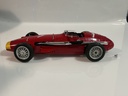 1/18 POLISTIL MASERATI 250 E RED ON BLACK [BROKEN OFF PIECE] - Photo 2