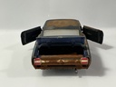 1/18 MAISTO 1969 FORD TORINO TALLADEGA BARNYARD  - Photo 3