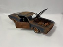 1/18 MAISTO 1969 FORD TORINO TALLADEGA BARNYARD  - Photo 4