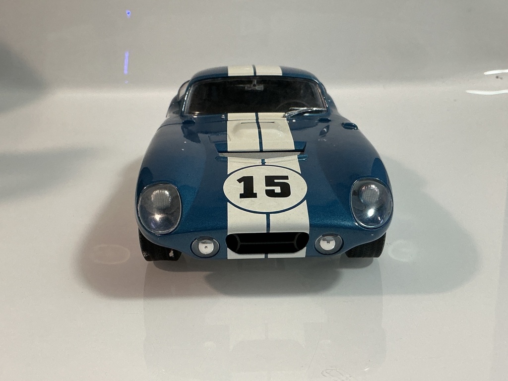 1/18 ROAD SIGNATURE 1965 SHELBY COBRA DAYTONA COUPE BLUE / WHITE ON BLACK - Photo 8