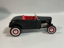 1/18 ERTL FORD ROADSTER BLACK ON RED - Photo 6