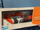 1/50 DOOSAN DX700LC HYDRAULIC EXCAVATOR  - Photo 4