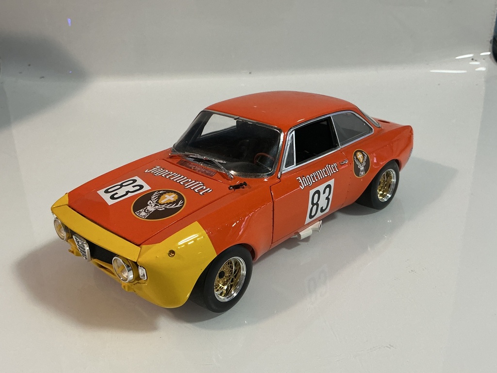 1/18 MINICHAMPS ALFA ROMEO GTA 1300 JUNIOR ORANGE ON BLACK - Photo 2