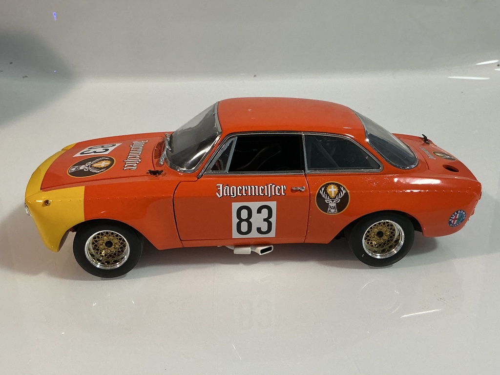 1/18 MINICHAMPS ALFA ROMEO GTA 1300 JUNIOR ORANGE ON BLACK - Photo 3