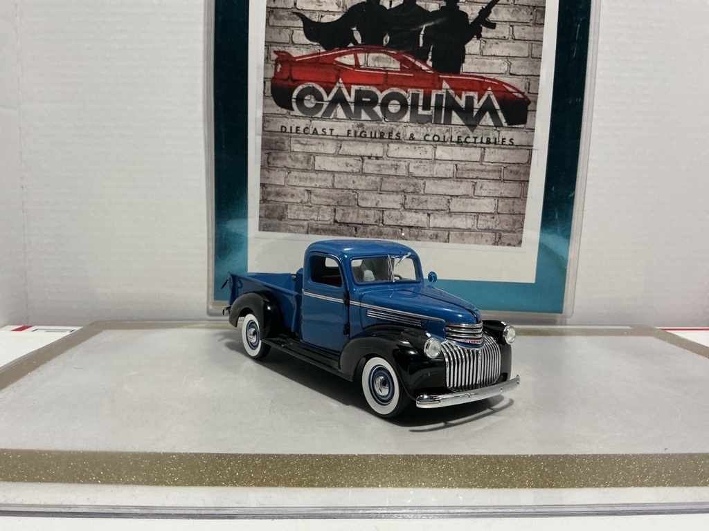 1/24: DANBURY MINT 1941 CHEVROLET PICKUP *BROKEN REAR BUMPER* image