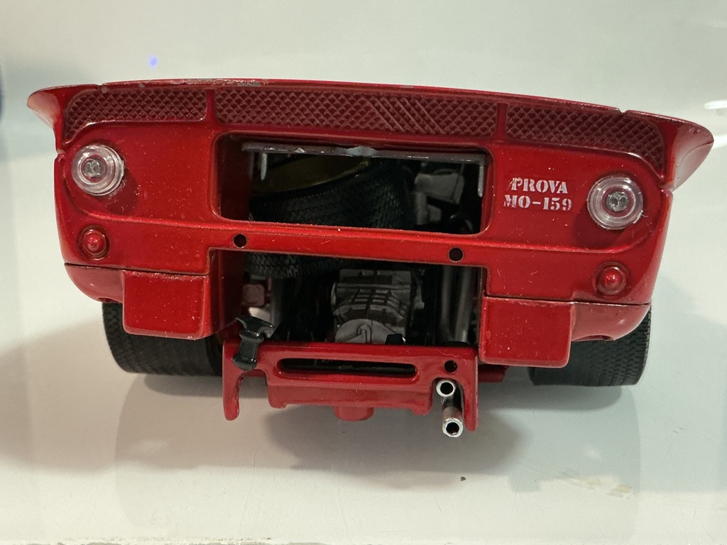 1/18 JOUEF EVOLUTION 1967 FERRARI 330 F4 # 224 [JUNKYARD] - Photo 4