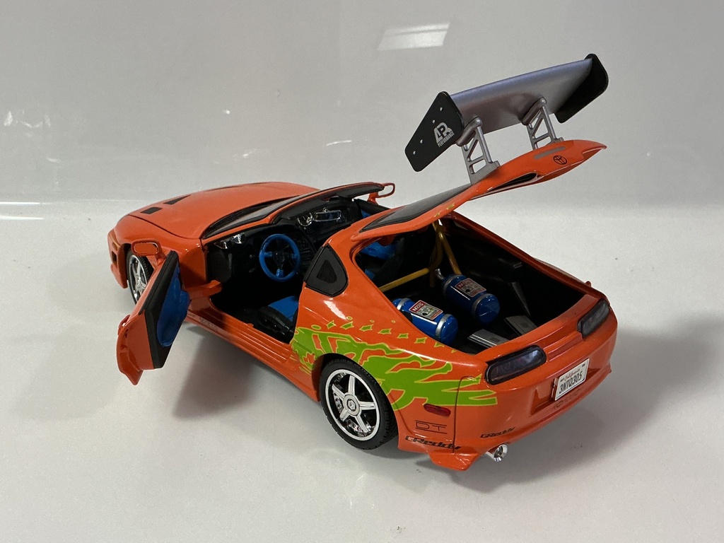 1/18 RACING CHAMPIONS 1995 TOYOTA SUPRA ORANGE ON BLACK/BLUE - Photo 2