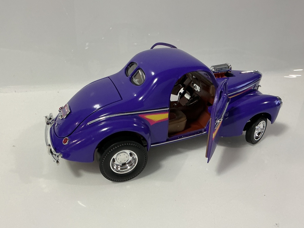 1/18 ROAD LEGENDS 1941 WILLYS PURPLE ON BROWN  - Photo 4